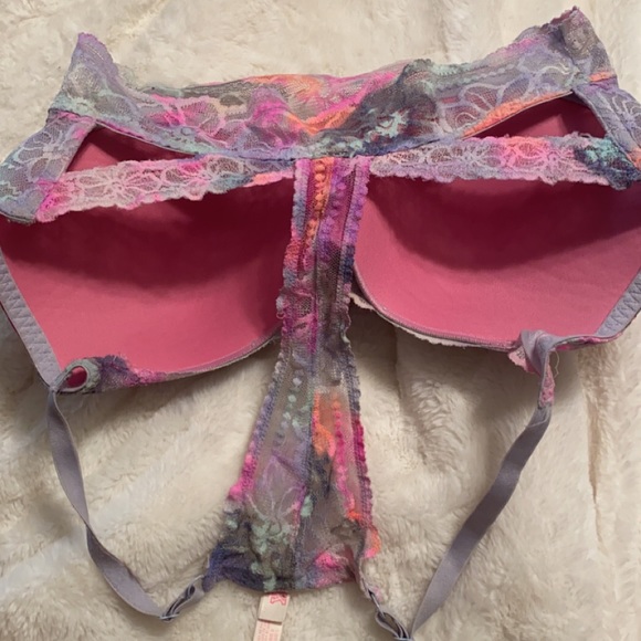 Victoria’s Secret Bralette Set - Picture 3 of 4